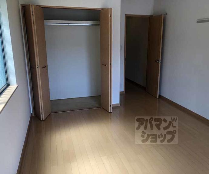 【エンバーカーズ天神】間取