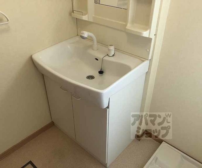 【エンバーカーズ天神】間取