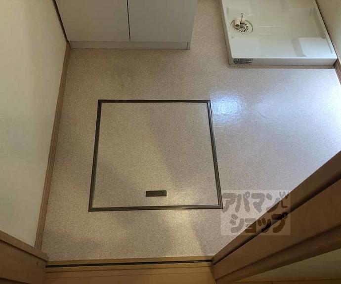 【エンバーカーズ天神】間取