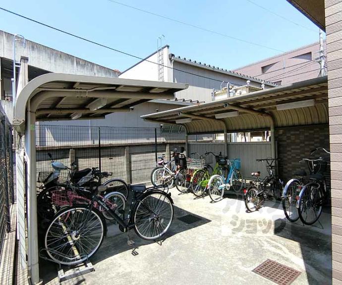 【カルフール四条天神川】間取