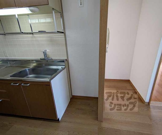 【カルフール四条天神川】間取