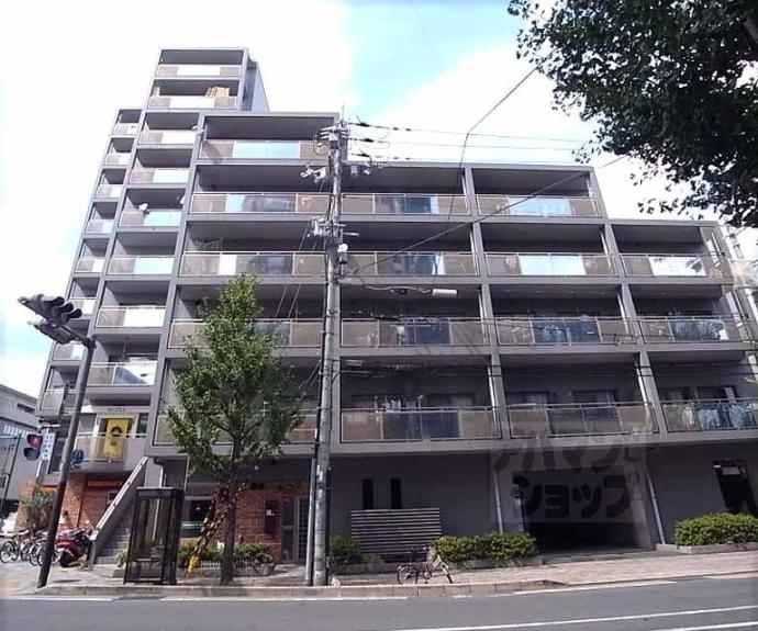 【パレスコート二条】間取