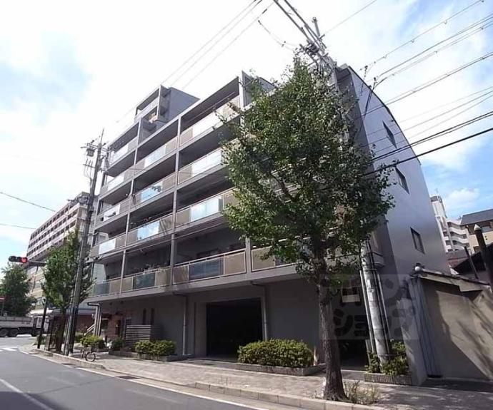 【パレスコート二条】間取