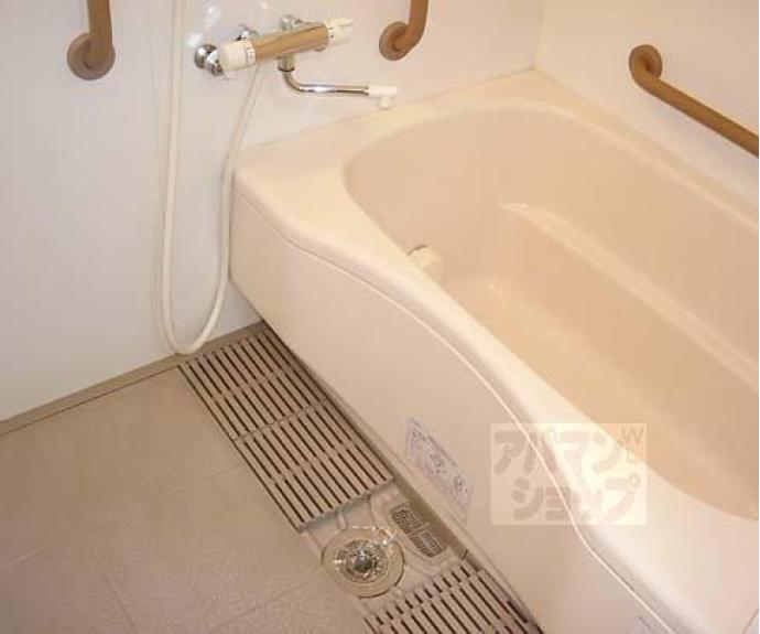 【パレスコート二条】間取