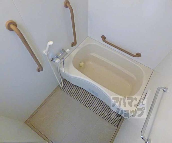 【パレスコート二条】間取