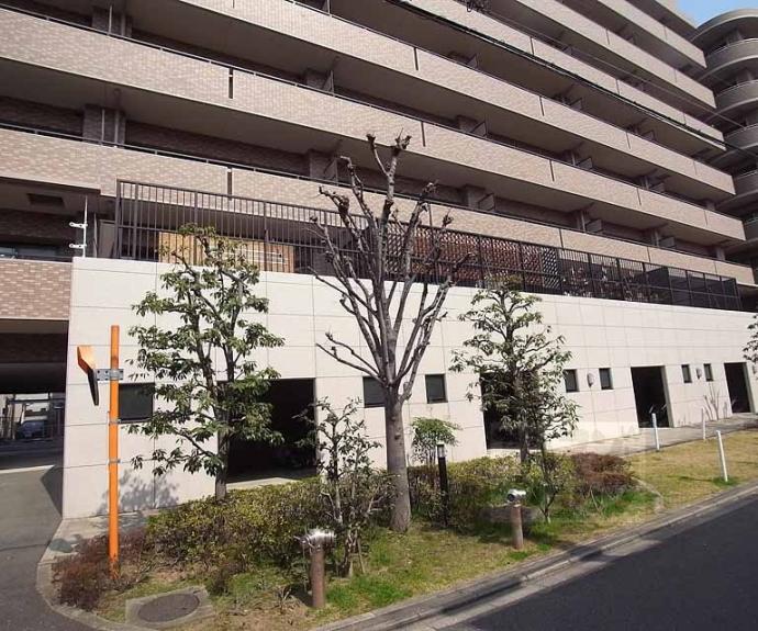 【ライオンズマンション西院】間取