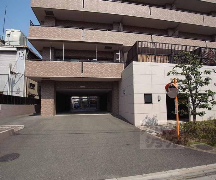 【ライオンズマンション西院】間取