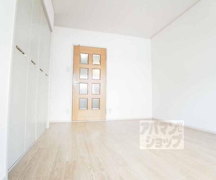 【ライブＩＮ修学院】間取