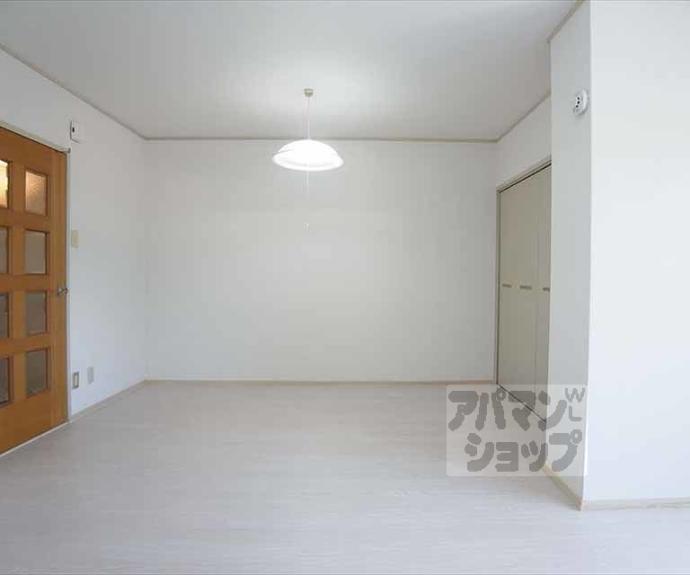 【ライブＩＮ修学院】間取