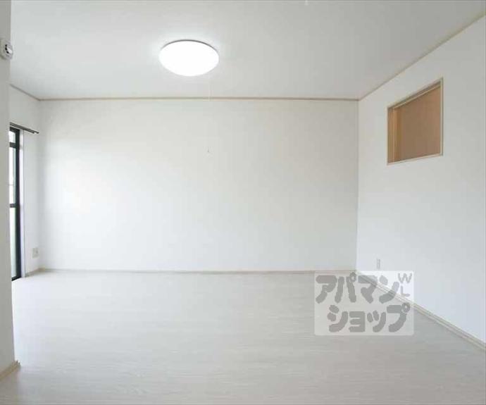 【ライブＩＮ修学院】間取