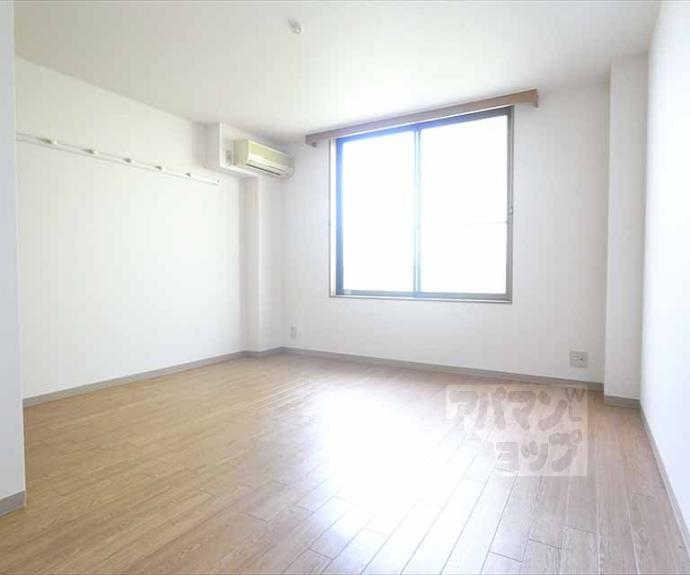 【サンミッシェル北白川】間取