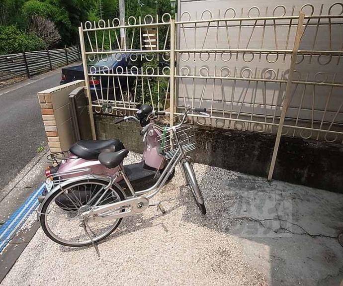 【ＵＰＰＥＲ　ＷＥＳＴＳＩＤＥ西賀茂】間取