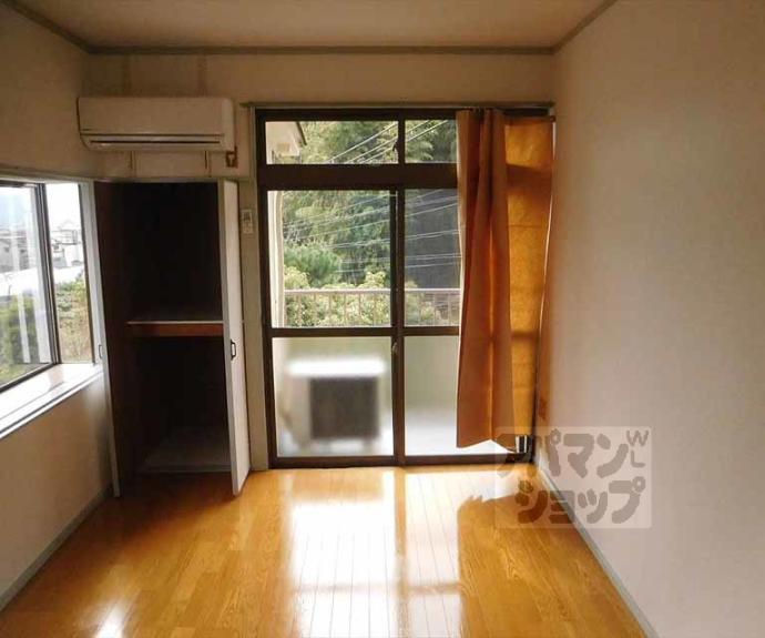 【ＵＰＰＥＲ　ＷＥＳＴＳＩＤＥ西賀茂】間取