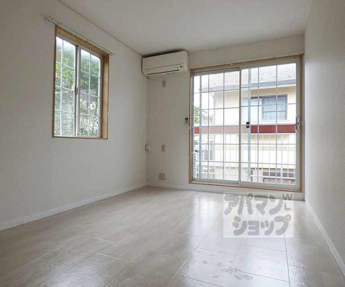 【ヴィレッジ岩倉】間取