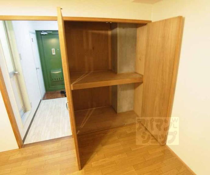 【ロイヤルコーポ大同】間取