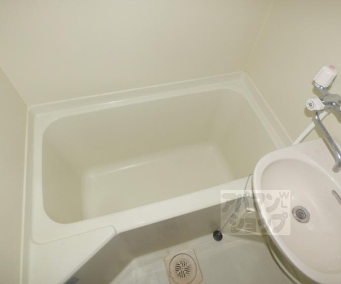 【ロイヤルコーポ大同】間取