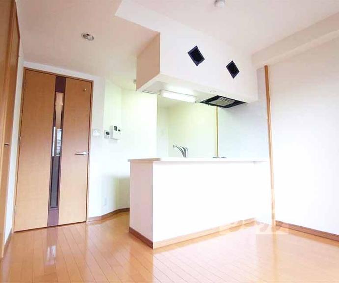 【プレサンス京都三条大橋鴨川苑】間取