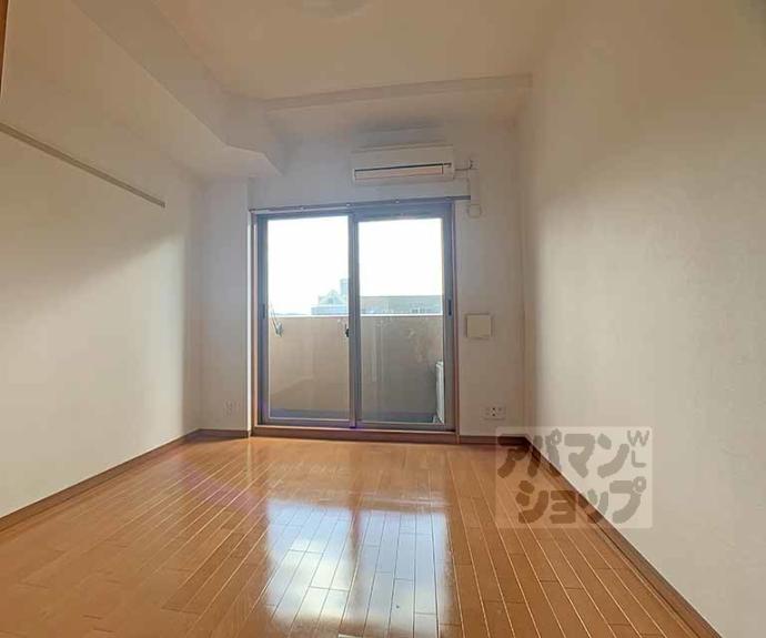 【プレサンス京都三条大橋鴨川苑】間取