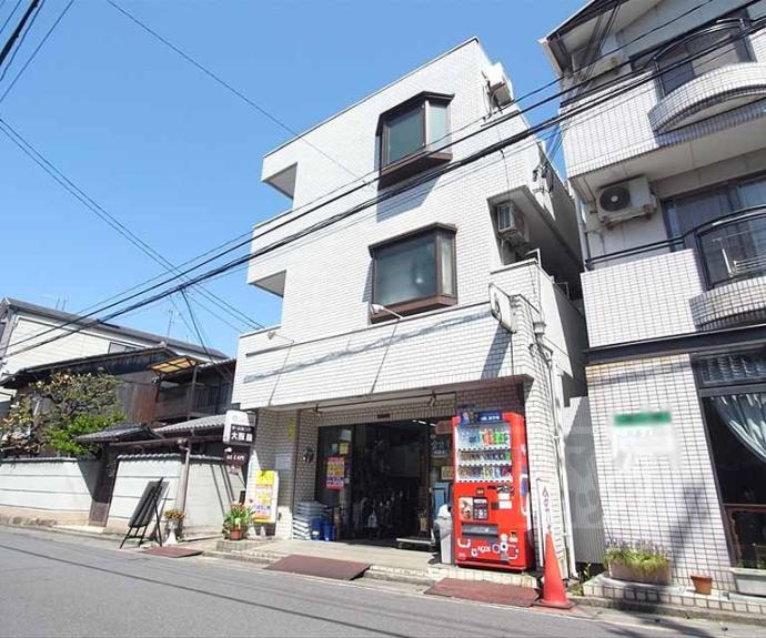 【シャン北白川】間取