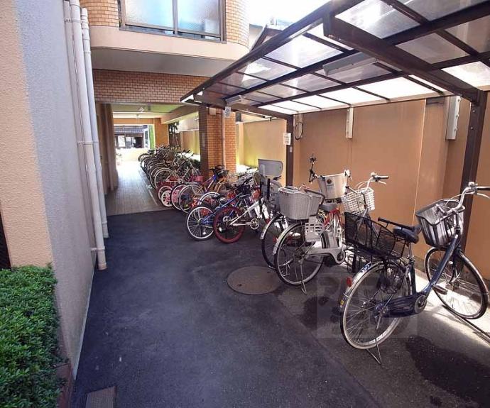 【ライオンズマンション一条智恵光院】間取