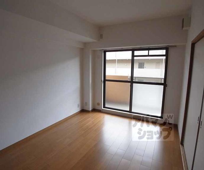 【ライオンズマンション一条智恵光院】間取