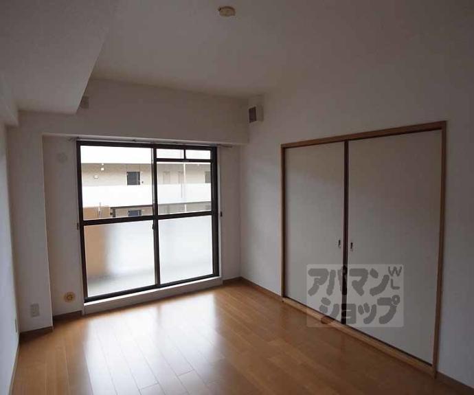 【ライオンズマンション一条智恵光院】間取