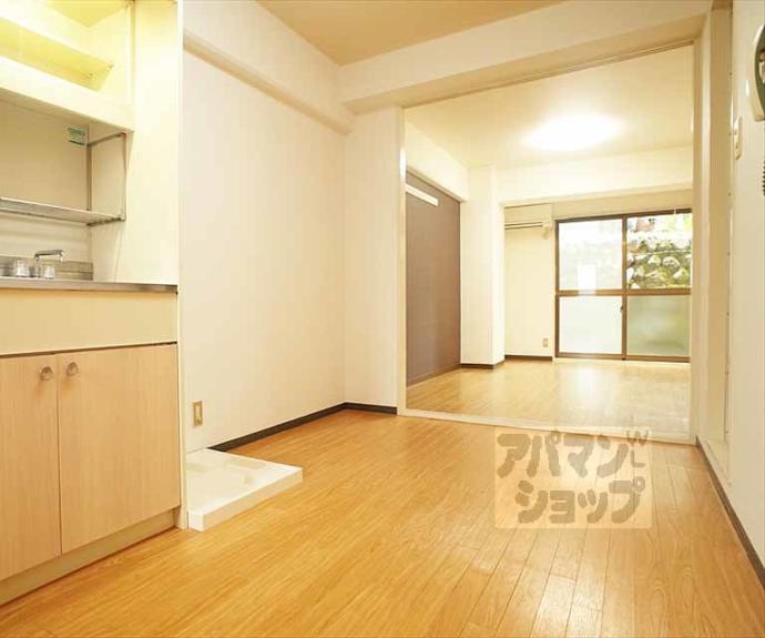 【モノ釈迦憧】間取