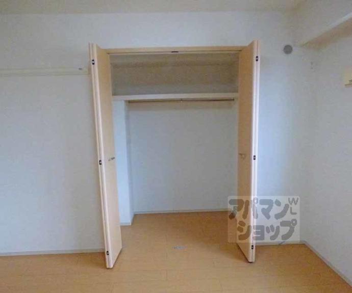 【カーサ　ヴィオラ】間取