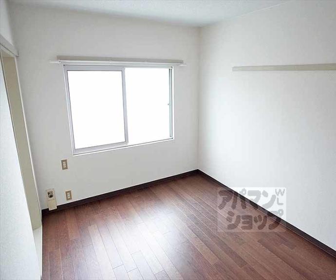 【ヴィラコート川端】間取