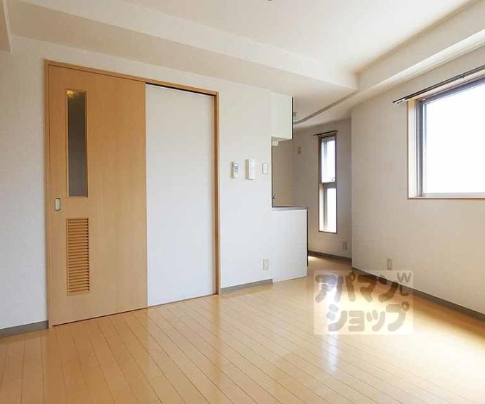 【パセオアグラシオン今出川】間取