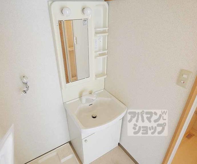 【パセオアグラシオン今出川】間取