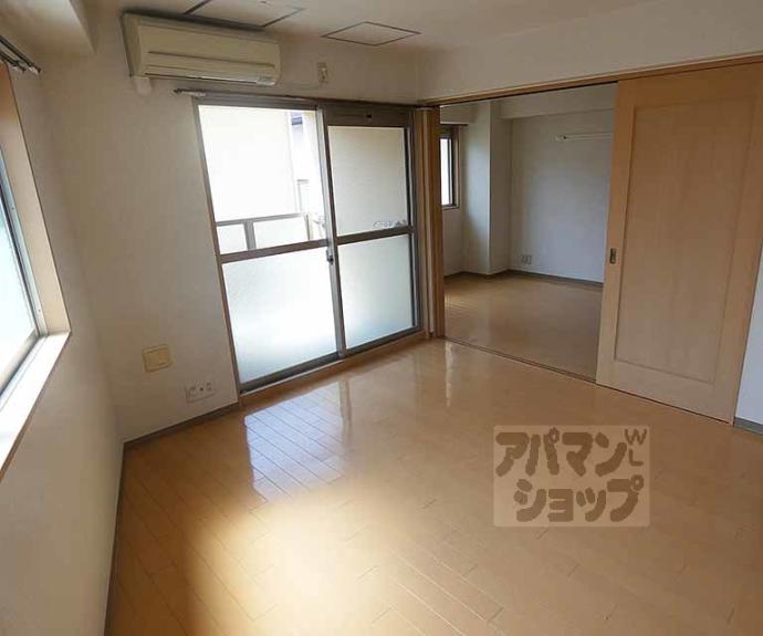 【パセオアグラシオン今出川】間取