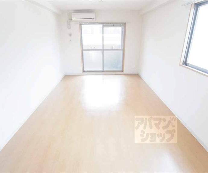 【ＶＩＡ花見小路】間取