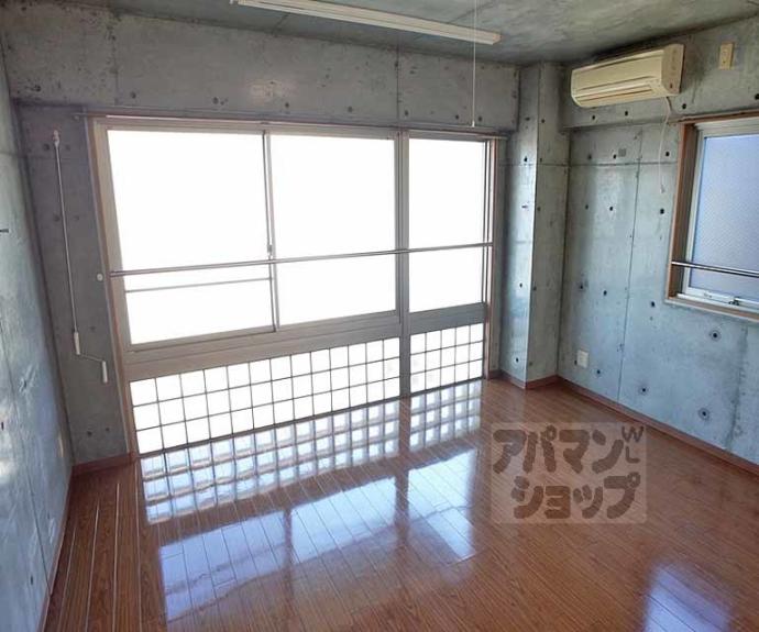 【ＬＡ　ｐｒｉｍａｖｅｒａ】間取