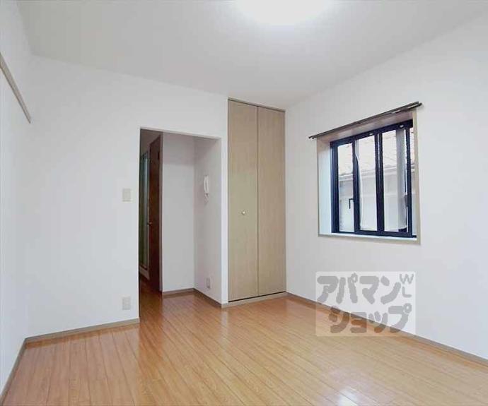 【ロジュマン一乗寺】間取