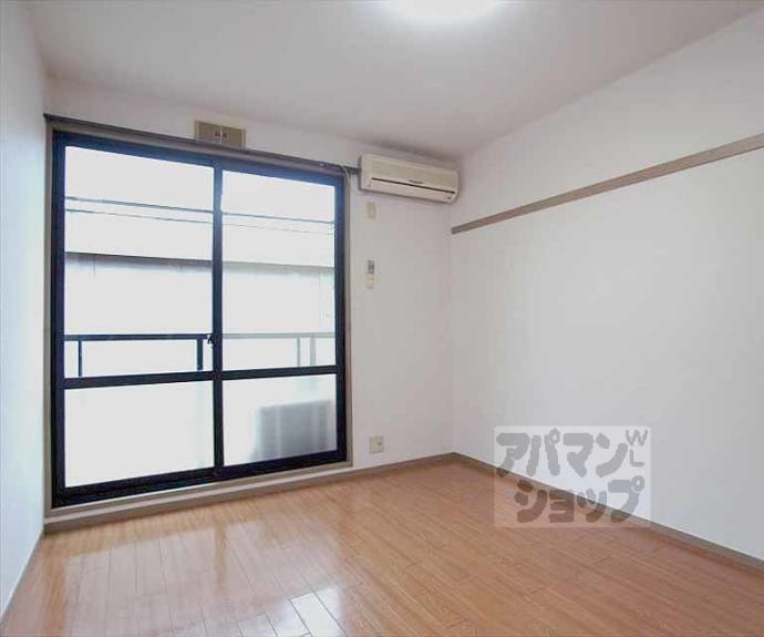 【ロジュマン一乗寺】間取