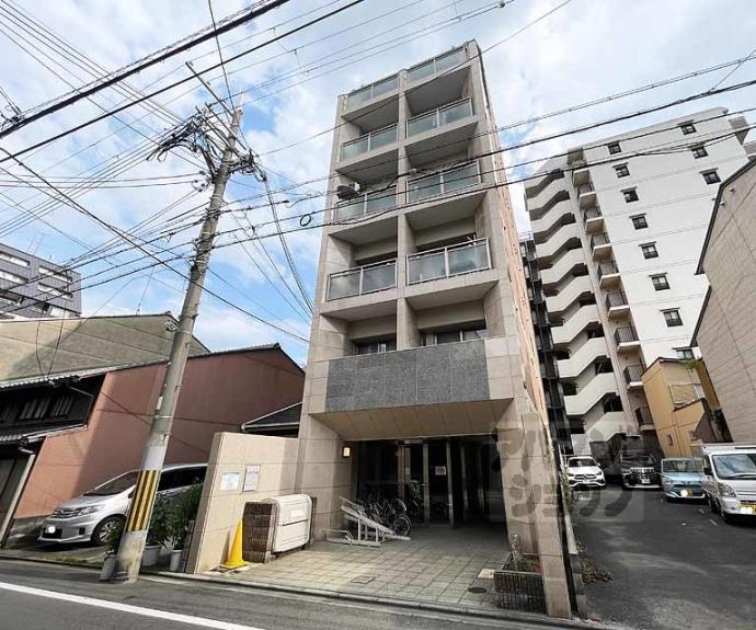 【サンロイヤル五条】間取