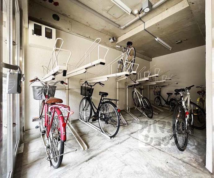 【サンロイヤル五条】間取