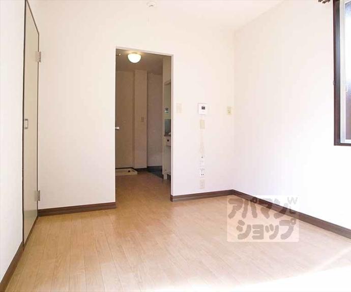 【レーベン一乗寺】間取