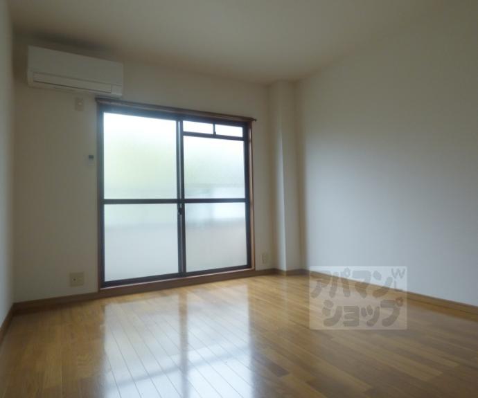 【銀頂ハイツＭＥ】間取