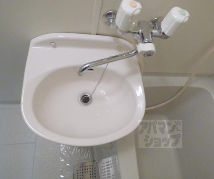 【銀頂ハイツＭＥ】間取