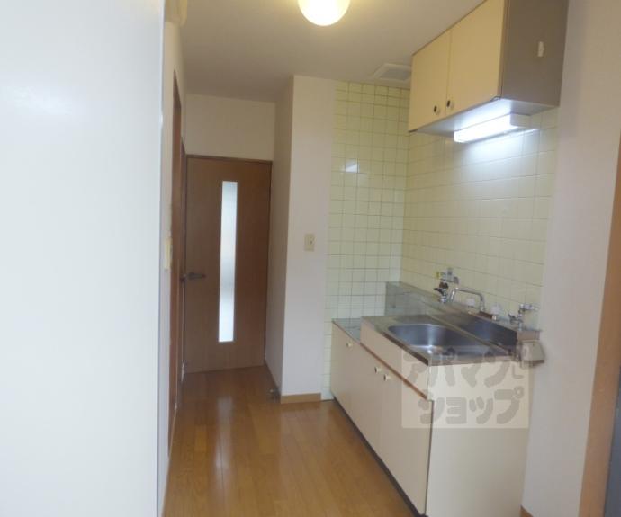 【銀頂ハイツＭＥ】間取