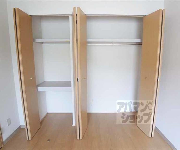 【アザレアスクエア】間取