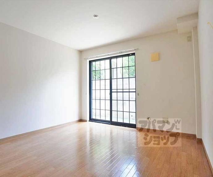 【アザレアスクエア】間取