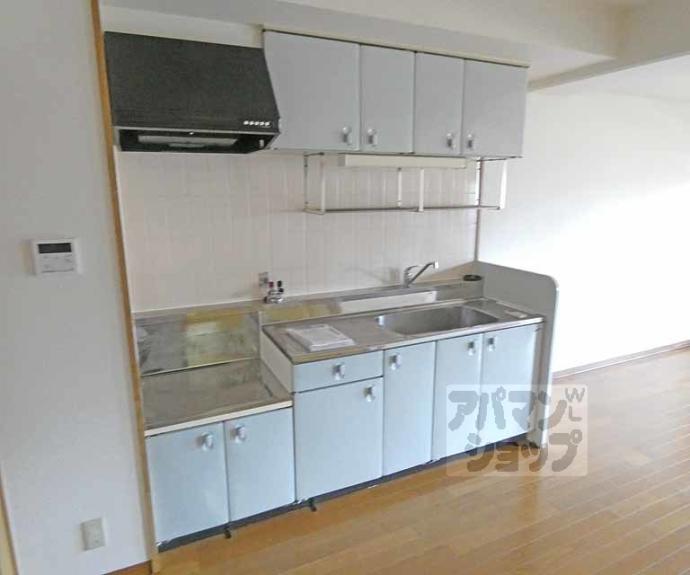 【ゴールデンガーデン岩倉】間取