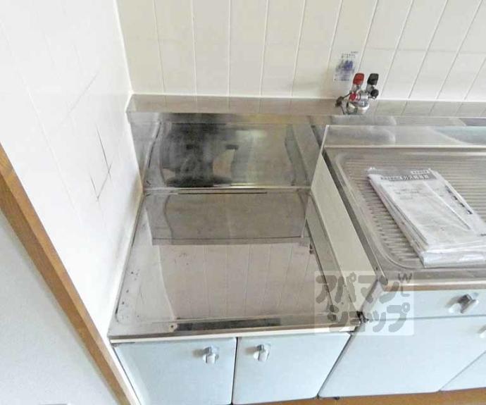 【ゴールデンガーデン岩倉】間取