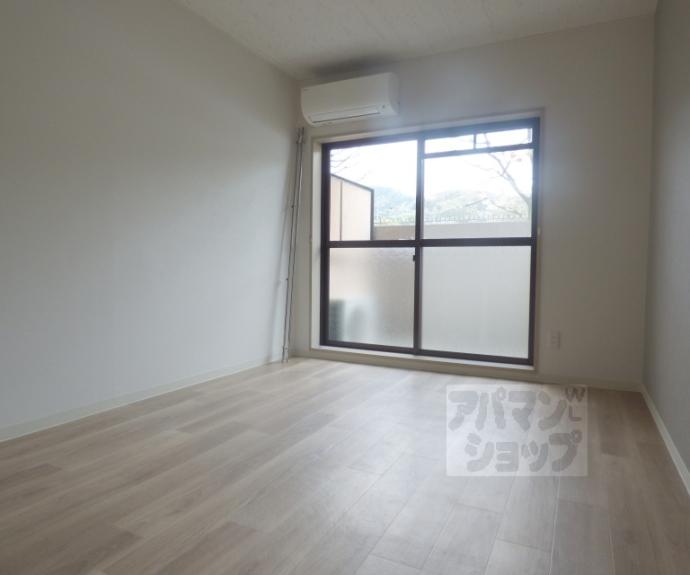 【サンダ館Ⅱ】間取