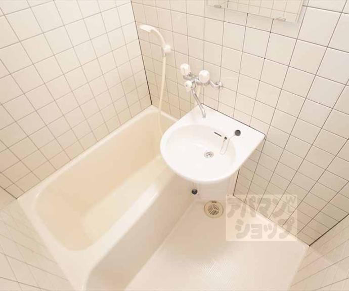 【サンダ館Ⅱ】間取