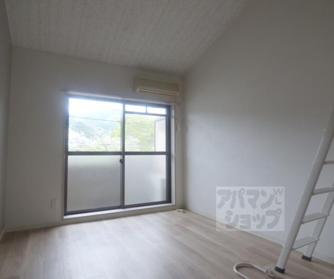 【サンダ館Ⅱ】間取