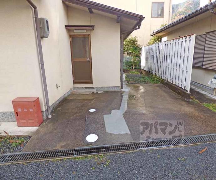 【静市市原町貸家３５３－３】間取